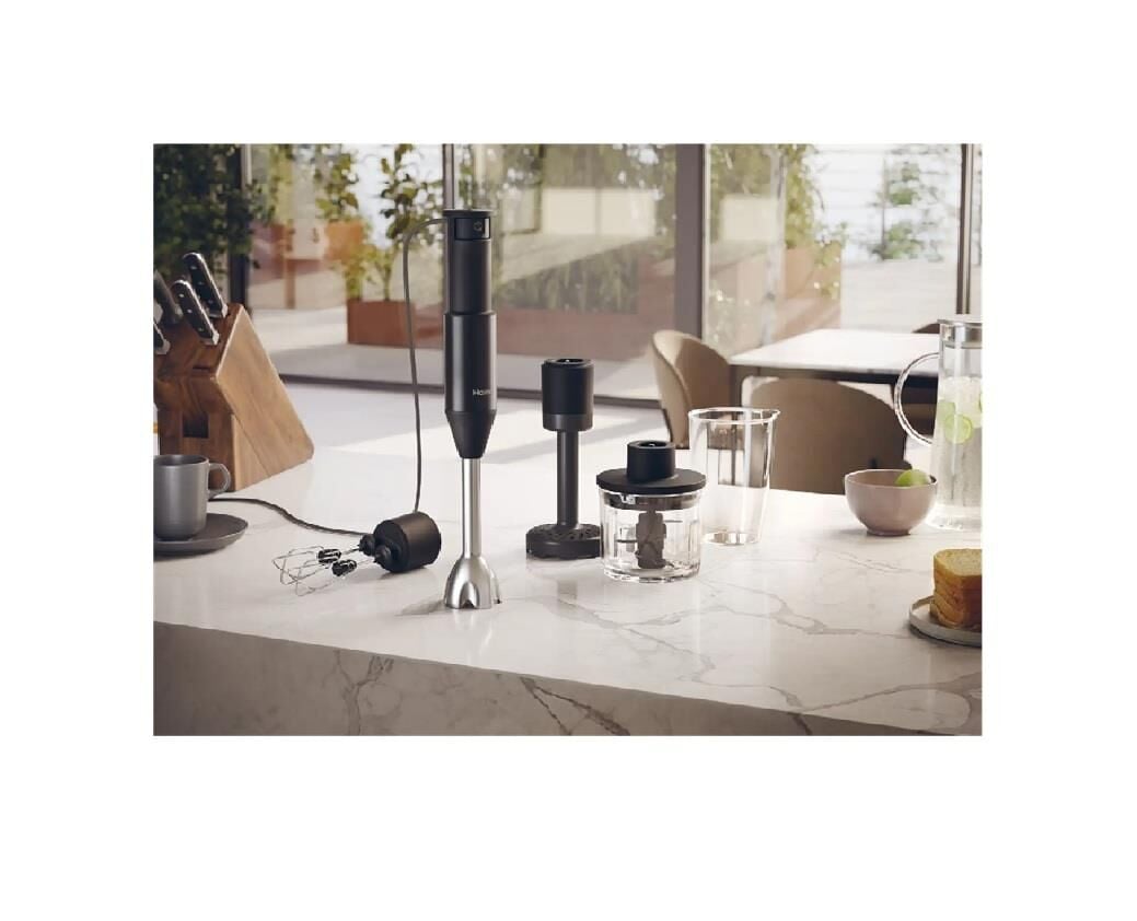 Haier El Blender Siyah HHB5B5 011 1000 W el blenderı,  Cam doğrayıcı kase malzemesi, 4'lü doğrayıcı bıçak sistemi, Paslanmaz çelik bıçak, 3'lü blender bıçak sistemi, Paslanmaz çelik çırpma malzemesi, Turbo fonksiyonu, hOn Uygulaması i